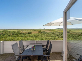 Apartment Maura - 2-3km from the sea by Interhome